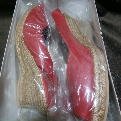 Zontary Club red sandals new size 40