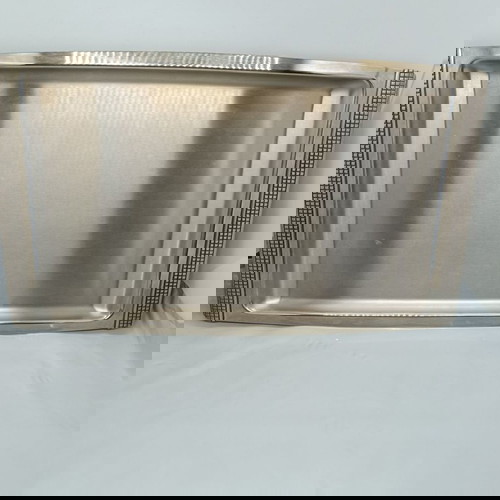 Метален поднос Германия 35х21 см употребяван