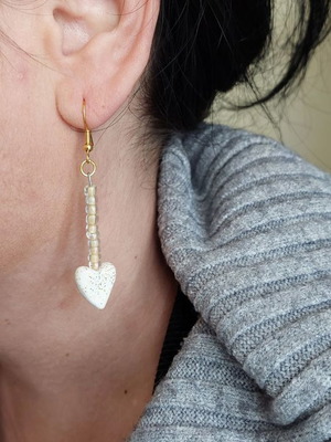 Handmade earrings new with heart design