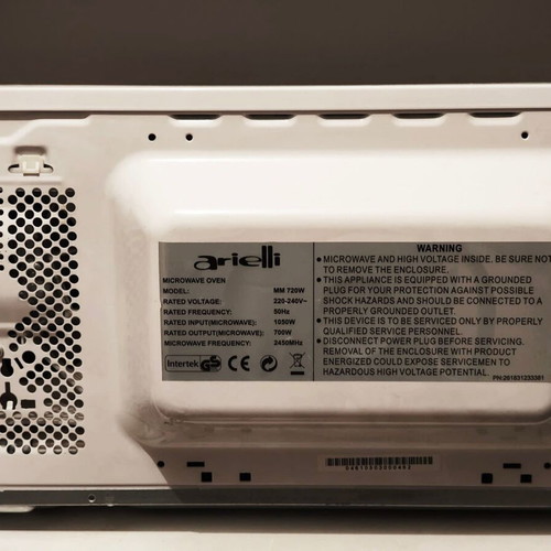 Arielli microwave oven used with minimal use