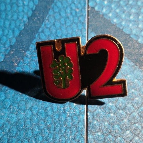 Vintage U2 pins new, pack of 4 pieces