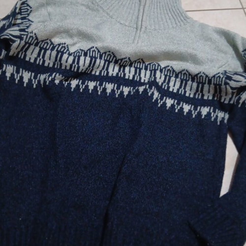 Men's blouse like new, size M, gray and blue
