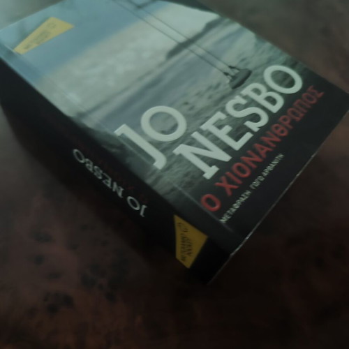 Book Jo Nesbo The Snowman used with author's authentic signature