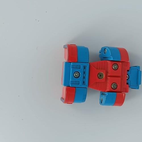 Alpha Bots Letter O Transformer like new