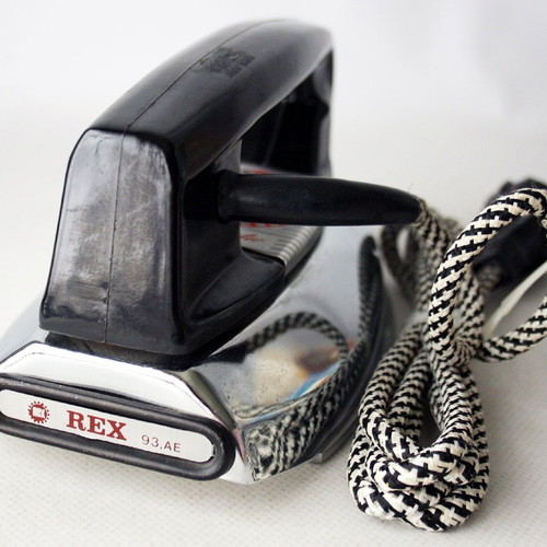 Vintage Rex Matic Electric Iron 1970s 220V 1000W Made in Greece new