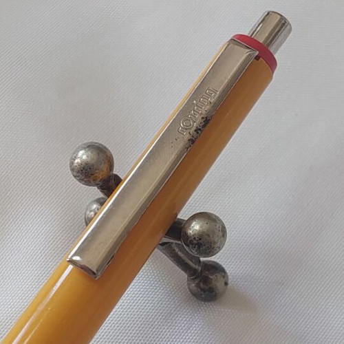 Rotring pen yellow used