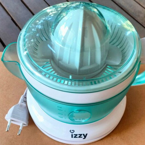Izzy Citrus Press electric juicer like new