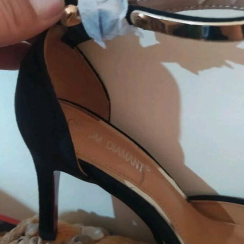 Black high heel with hanging heart new, size 36