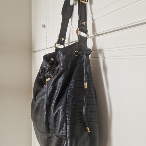 Juicy Couture shoulder bag used, black leather with gold details