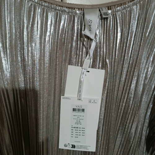 Yas pleated silver blouse new, size S