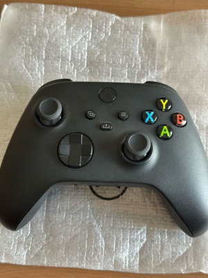 Xbox Series Controller σαν καινούργιο με επίσημη επαναφορτιζόμενη μπαταρία