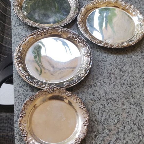 Silver-plated plates like new, set of 6 with hand stamp