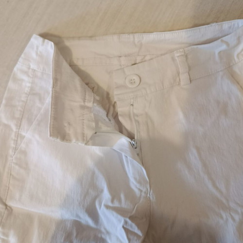 Girls' white slim fit jeans size small, like new, age 16