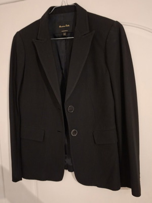 Massimo Dutti blazer size 34 black like new with lapel and flap pockets