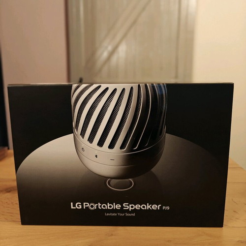 LG PJ9 Portable Speaker New Bluetooth 360° with Subwoofer