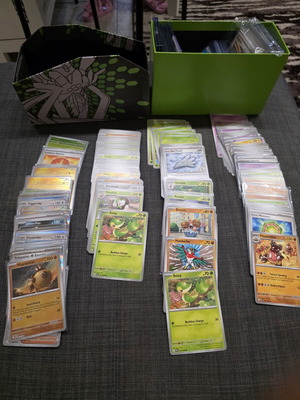 Pokemon cards new, 122 common, 53 uncommon, 33 reverse holo