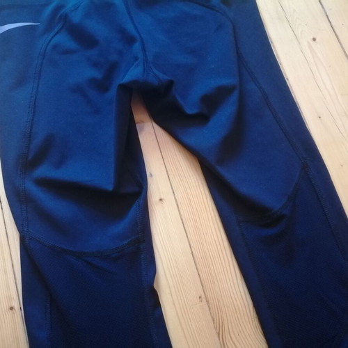 Nike Dri-FIT women's capri leggings XS, black