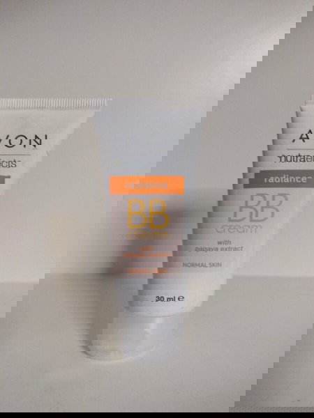 BB cream για λάμψη 30ml μικρού μεγέθους