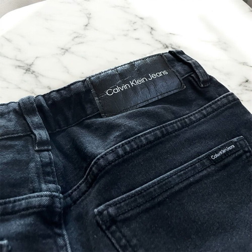 Calvin Klein boys' black slim straight jeans like new, age 12