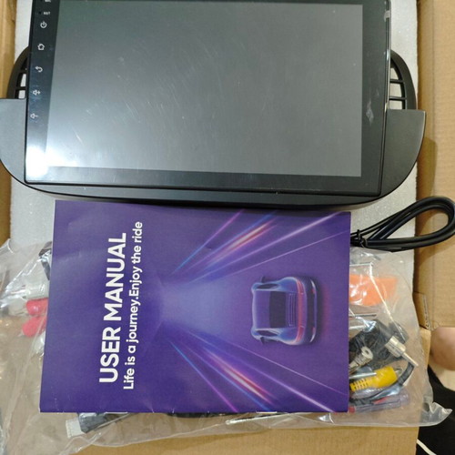Screen for Fiat 500 with GPS, Android and steering wheel controls, like new