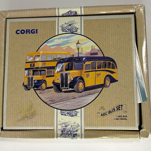 Corgi Classics 1991 AEC Bus Set AEC Regal & AEC Bus General New
