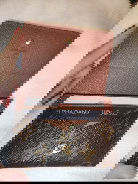 Καρτοθήκη Louis Vuitton