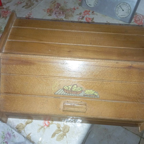 Wooden bread box like new