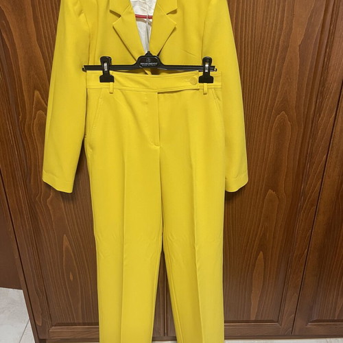 Zara women's suit new, yellow, wide fit, small/medium pants