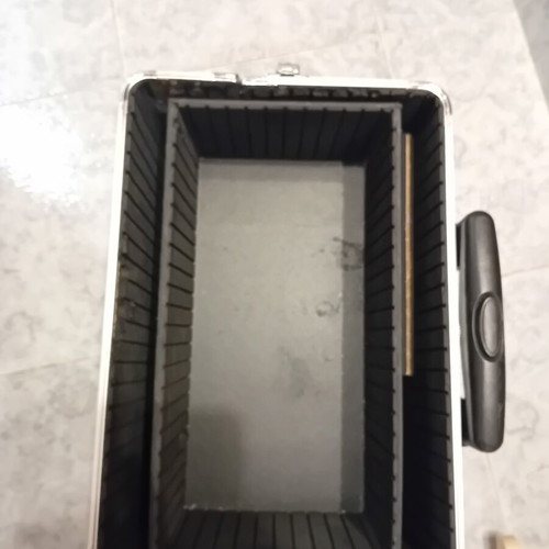 Organizing suitcase wheeled used