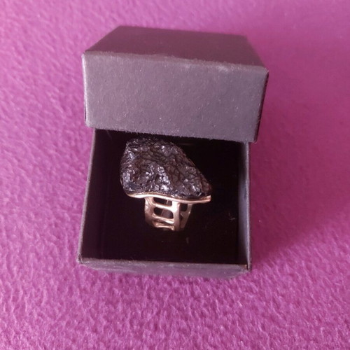 Silver ring with lava adjustable new, black and silver