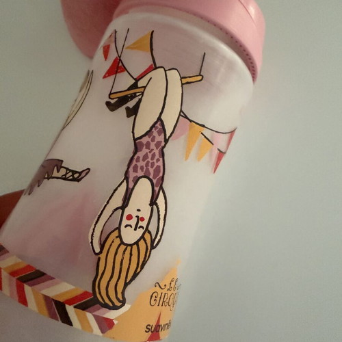 Suavinex baby bottle 270ml used, pink circus series
