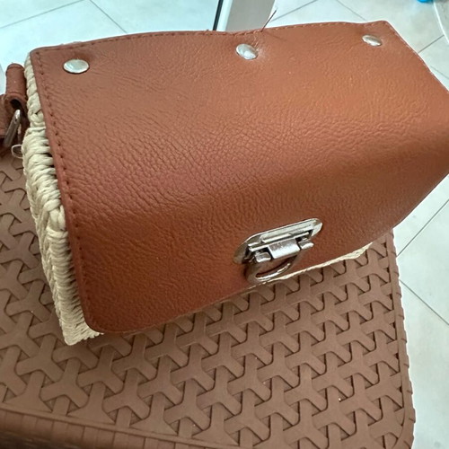 Straw crossbody bag new, tan with silver details