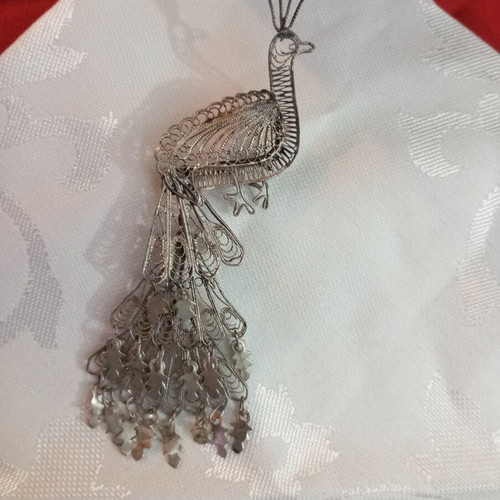 Filigree silver vintage brooch used