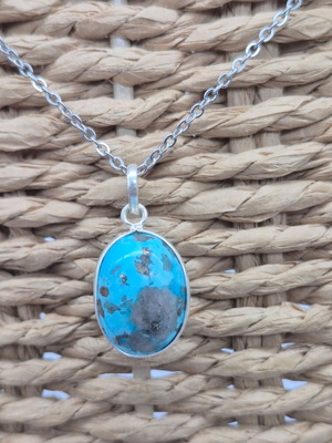 Turquoise silver necklace with steel chain, new