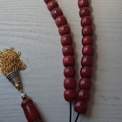 Bakelite masticha worry beads with grain pattern