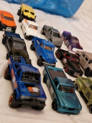Hot Wheels toy trucks and cars like new