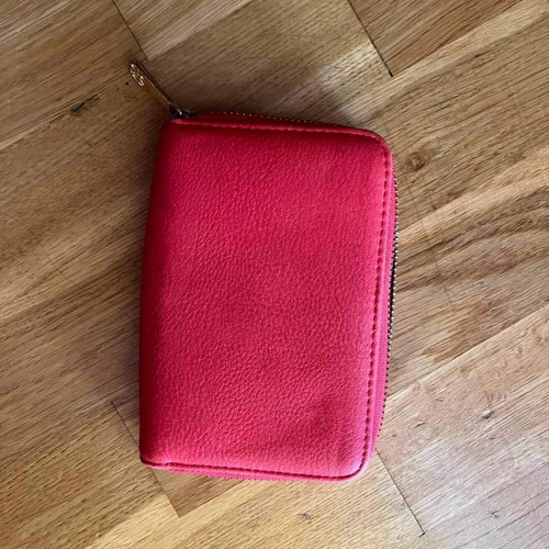 Coral women's wallet small size used