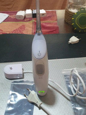 Philips Sonicare HX8340/02 AirFloss Ultra like new with 2 replacement tips