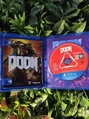 DOOM PS4 game
