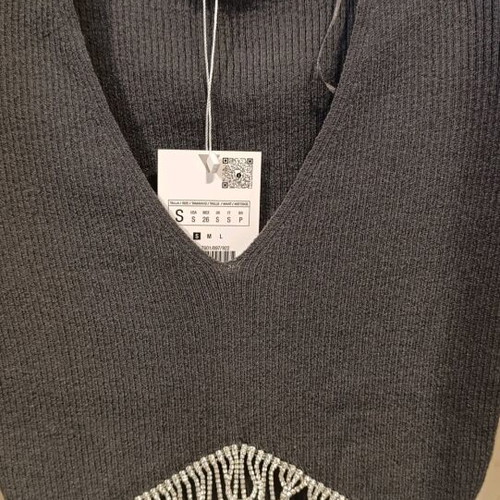 Zara crop top new with rhinestones gray, size S