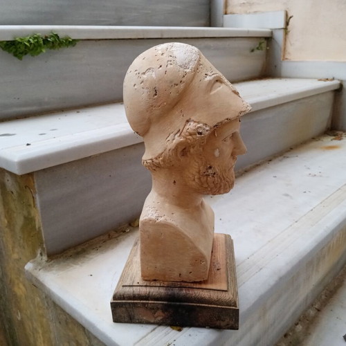 Ceramic bust of Pericles used with wooden base