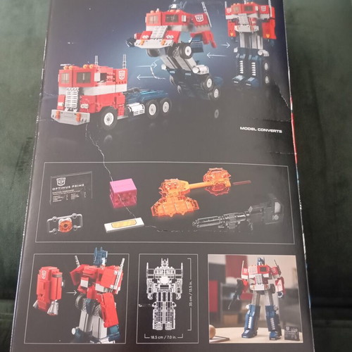 Lego Optimus Prime 10302 like new with instructions and spare parts