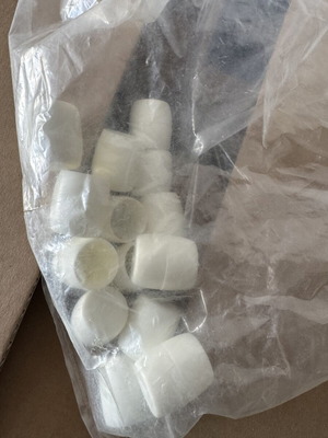 Plastic caps, pack of 15