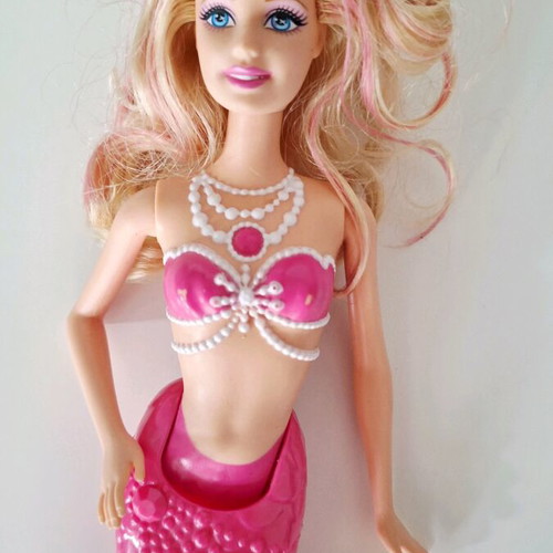Barbie mermaid like new