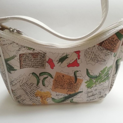 Caprisa shoulder bag used, 25x17 cm, short strap