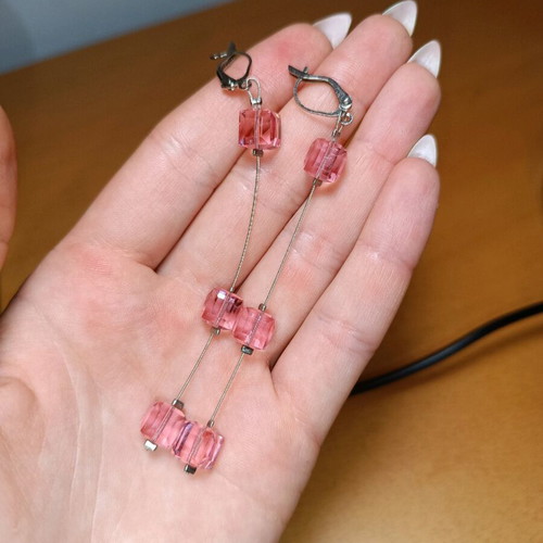 Earrings like new, pink and silver, do not tarnish