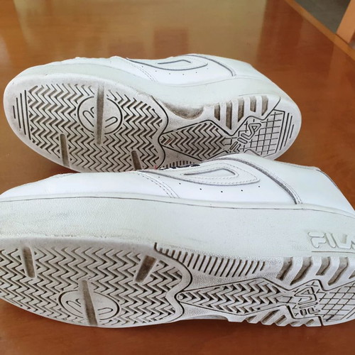 Fila women's athletic shoes used, white, size 39