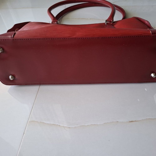 Bartuggi red vintage shoulder bag used with silver feet