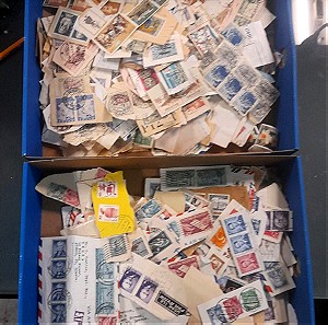 γραμματόσημα σφραγισμένα παλιά ελληνικά και ξένα όλα μαζί πάνω από 1.800 τεμάχια