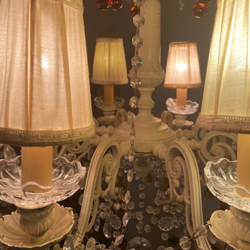 Chandelier like new with crystals and lampshades